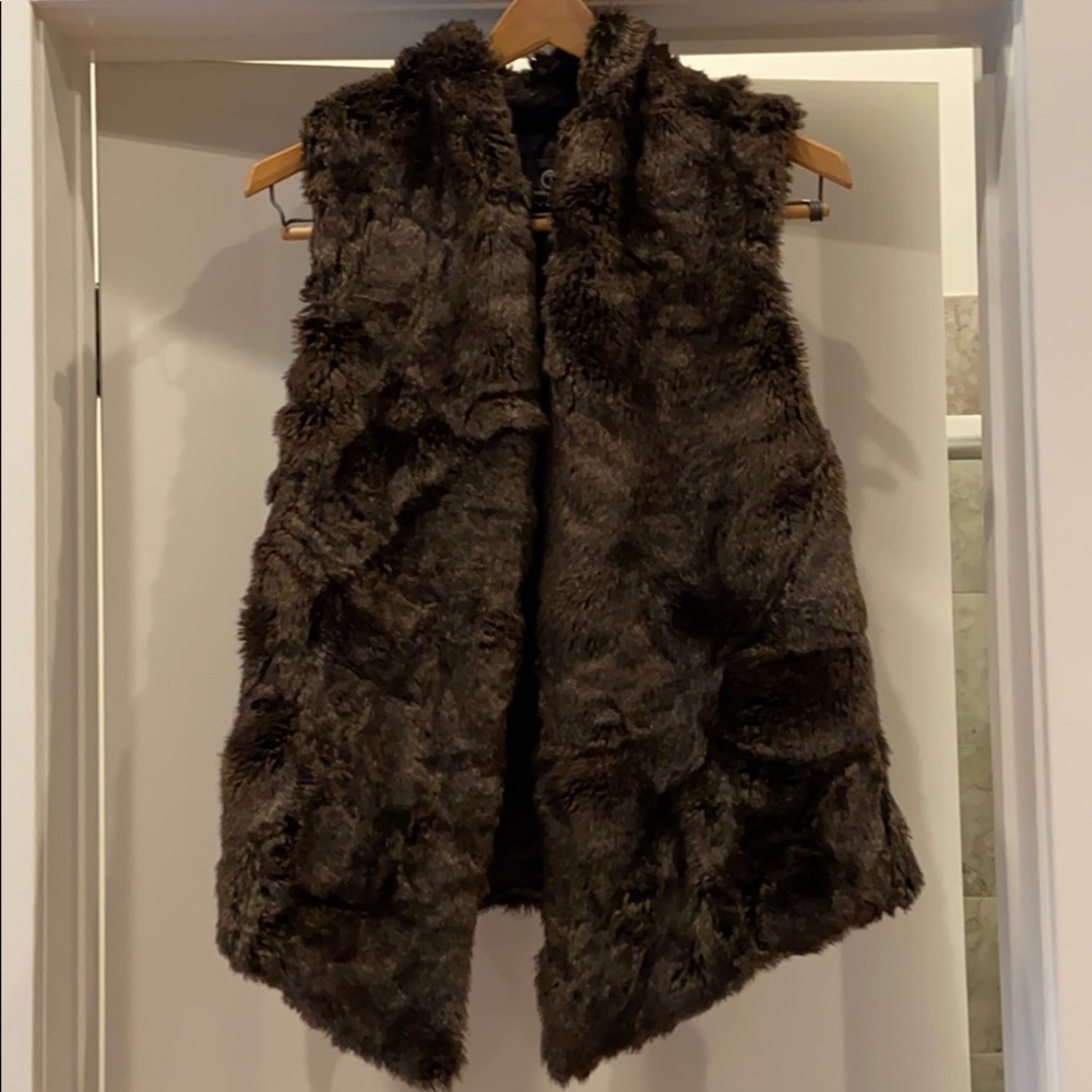 Tart faux fur vest M